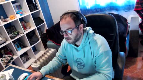 Snapshot of ravingr3d3 chatting on 4, 2, 2025 ravingr3d3 online show from 4, 2, 2025