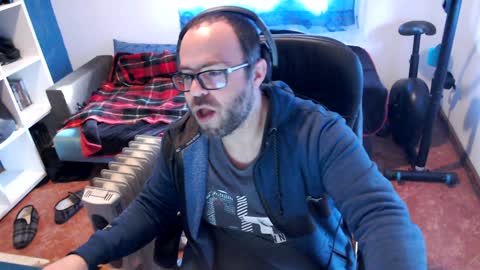 Snapshot of ravingr3d3 chatting on 6, 2, 2025 ravingr3d3 online show from 6, 2, 2025