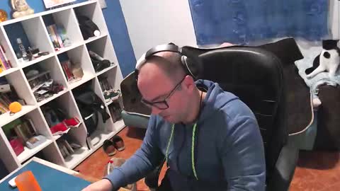 ravingr3d3 online show from 1, 11, 2025