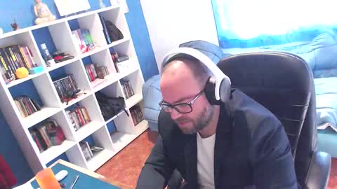 ravingr3d3 online show from 6, 1, 2026