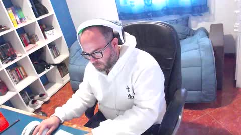 ravingr3d3 online show from 8, 1, 2026