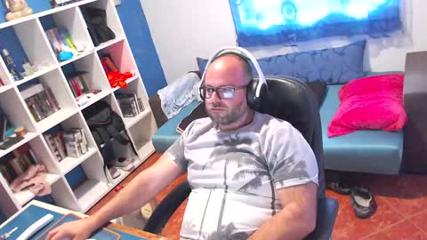 Snapshot of ravingr3d3 chatting on 3, 6, 2026 ravingr3d3 online show from 3, 6, 2026