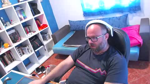 Snapshot of ravingr3d3 chatting on 7, 6, 2026 ravingr3d3 online show from 7, 6, 2026