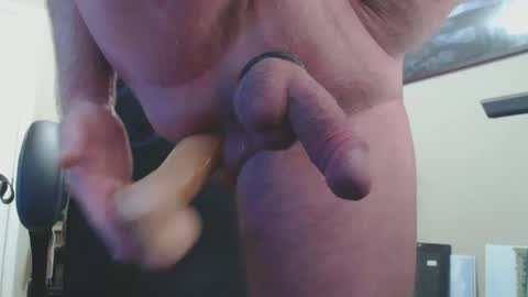 Snapshot of ray23120000 chatting on 14, 10, 2025 ray23120000 online show from 14, 10, 2025