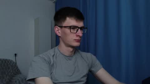 Snapshot of ray_booy chatting on 4, 12, 2025 Ray Booy online show from 4, 12, 2025