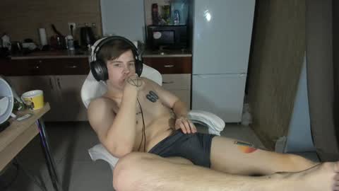 Snapshot of ray_hill chatting on 6, 12, 2024 Ray online show from 6, 12, 2024