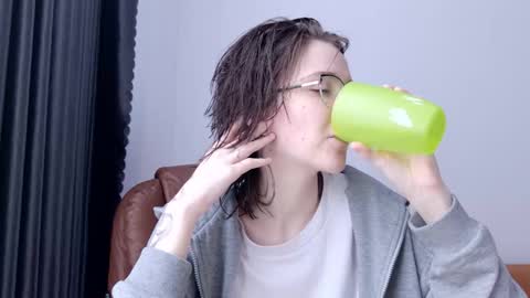 Ray-Ray online show from 25, 3, 2026