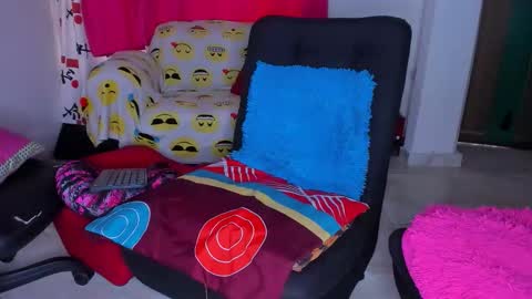 Snapshot of ray_long222 chatting on 21, 9, 2025 ray_long222 online show from 21, 9, 2025