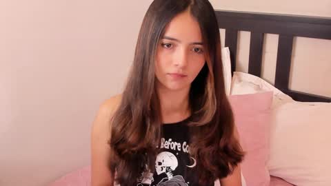 Snapshot of raychell_black chatting on 30, 1, 2025 Raychell Black online show from 30, 1, 2025