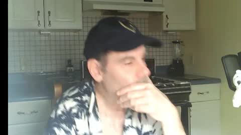 Ray online show from 10, 3, 2026