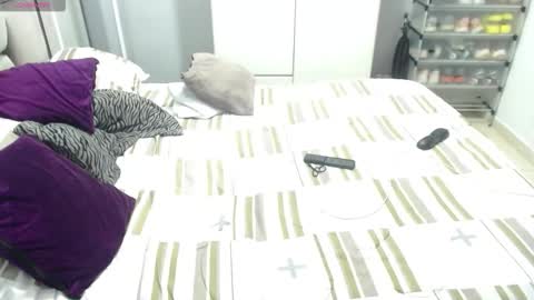 raysajoness online show from 3, 12, 2025