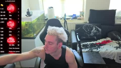 Rayzel White online show from 7, 5, 2026