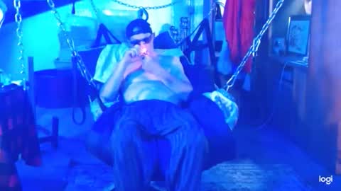 Snapshot of ready4aride2day chatting on 27, 4, 2026 ready4aride2day online show from 27, 4, 2026