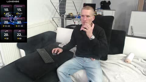 Snapshot of reallyman7 chatting on 28, 1, 2025 Ask me online show from 28, 1, 2025