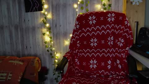 Snapshot of realmiagold chatting on 25, 12, 2024 IG realmiagold online show from 25, 12, 2024