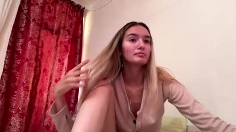 Risa online show from 3, 7, 2026