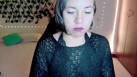 Rebbeca online show from 18, 12, 2025