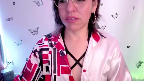 Rebbeca online show from 17, 4, 2026