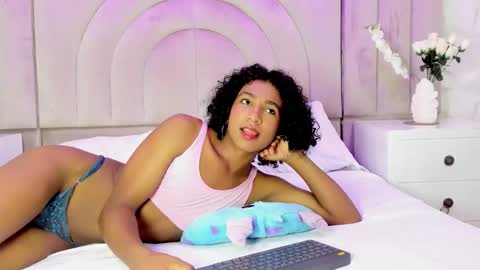 Rebeca online show from 18, 12, 2025