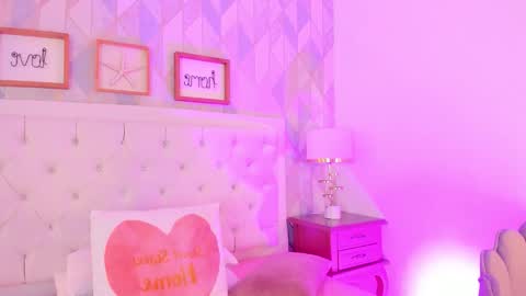 Rebeca Whatsson online show from 17, 1, 2026