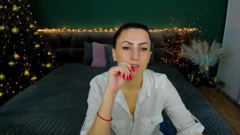 Snapshot of rebecca_diamonds chatting on 9, 1, 2025 rebecca_diamonds online show from 9, 1, 2025