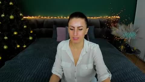 Snapshot of rebecca_diamonds chatting on 13, 1, 2025 rebecca_diamonds online show from 13, 1, 2025