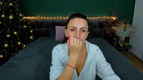 Snapshot of rebecca_diamonds chatting on 16, 1, 2025 rebecca_diamonds online show from 16, 1, 2025