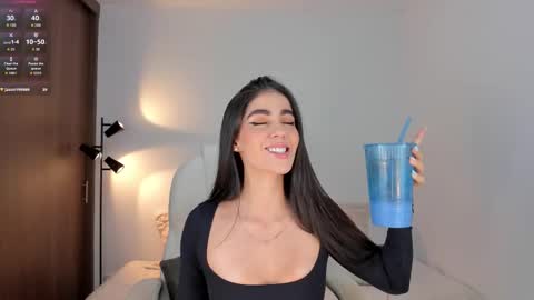 Snapshot of rebeccabaxter chatting on 26, 2, 2026 Rebecca online show from 26, 2, 2026