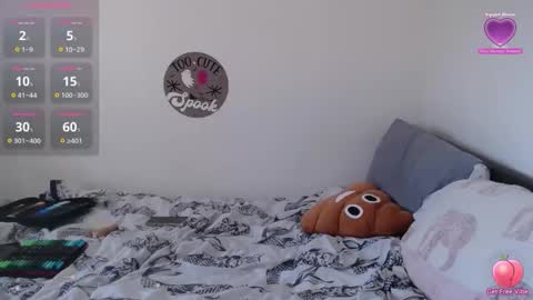 rebeccasummercam online show from 25, 9, 2025