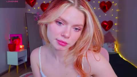 red__candy online show from 10, 3, 2026