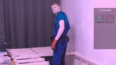 Snapshot of red_and_pussy chatting on 31, 1, 2025 Dima 3 online show from 31, 1, 2025