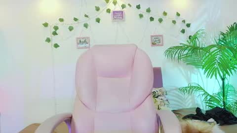 red_haird_lady online show from 31, 5, 2026