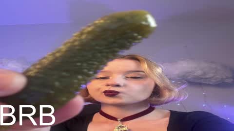 Snapshot of red_queeen chatting on 26, 2, 2025 QUEEN OF EVIL online show from 26, 2, 2025