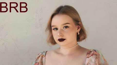 Snapshot of red_queeen chatting on 6, 3, 2025 QUEEN OF EVIL online show from 6, 3, 2025