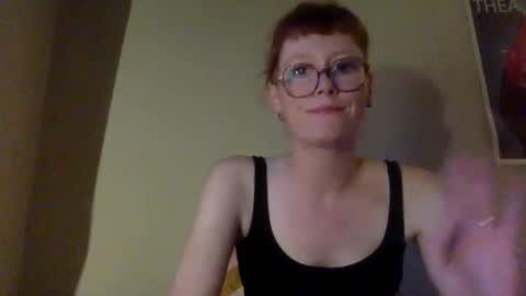 Snapshot of redcassie666 chatting on 29, 4, 2026 redcassie666 online show from 29, 4, 2026