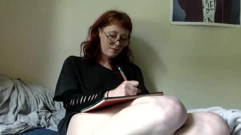 Snapshot of redcassie666 chatting on 15, 5, 2026 redcassie666 online show from 15, 5, 2026