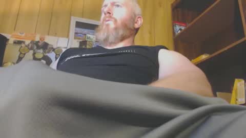 theredhead4fun online show from 23, 12, 2025