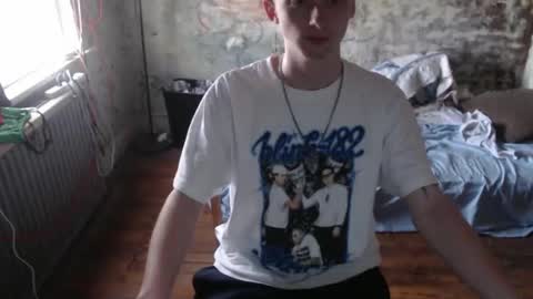Snapshot of redhead6inch chatting on 28, 9, 2025 RedHead6Inch online show from 28, 9, 2025
