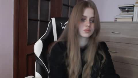 Lily online show from 23, 5, 2026