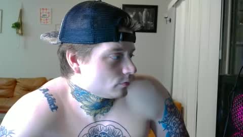 Snapshot of redinthebed chatting on 7, 11, 2025 InkedGinger online show from 7, 11, 2025