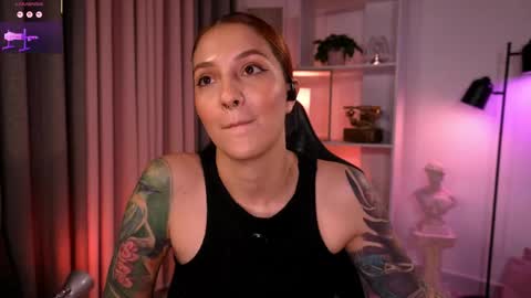 Red Jasmine online show from 14, 5, 2026