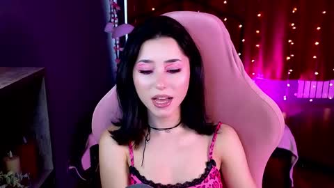 Snapshot of redmidnight_ chatting on 28, 5, 2026 Kiara online show from 28, 5, 2026