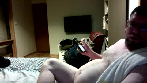 redroomowing online show from 29, 7, 2026
