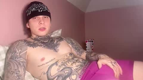 Snapshot of redrumbackwards chatting on 7, 1, 2026 redrum online show from 7, 1, 2026