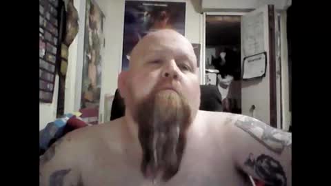 Snapshot of redrumthefool chatting on 24, 4, 2026 The fool online show from 24, 4, 2026