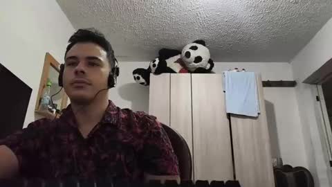 Snapshot of redsoul951869 chatting on 9, 9, 2025 RedsoulReaver online show from 9, 9, 2025