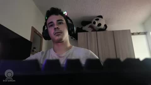 Snapshot of redsoul951869 chatting on 30, 9, 2025 RedsoulReaver online show from 30, 9, 2025