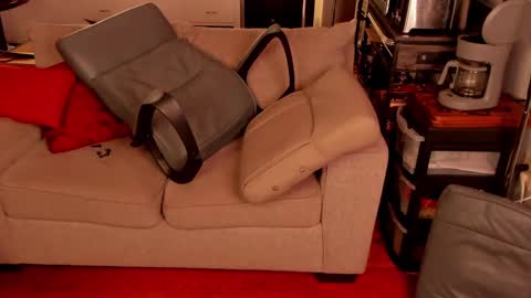 Snapshot of redspider8 chatting on 9, 9, 2025 redspider8 online show from 9, 9, 2025