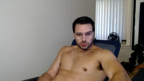 redstar461163 online show from 8, 9, 2025