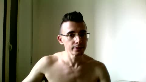 Snapshot of redstep0 chatting on 12, 9, 2025 redstep0 online show from 12, 9, 2025